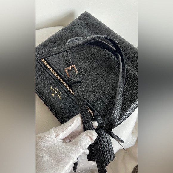 Kate Spade Black Pebbled Messenger Leather Crossbody Bag - Picture 13 of 17